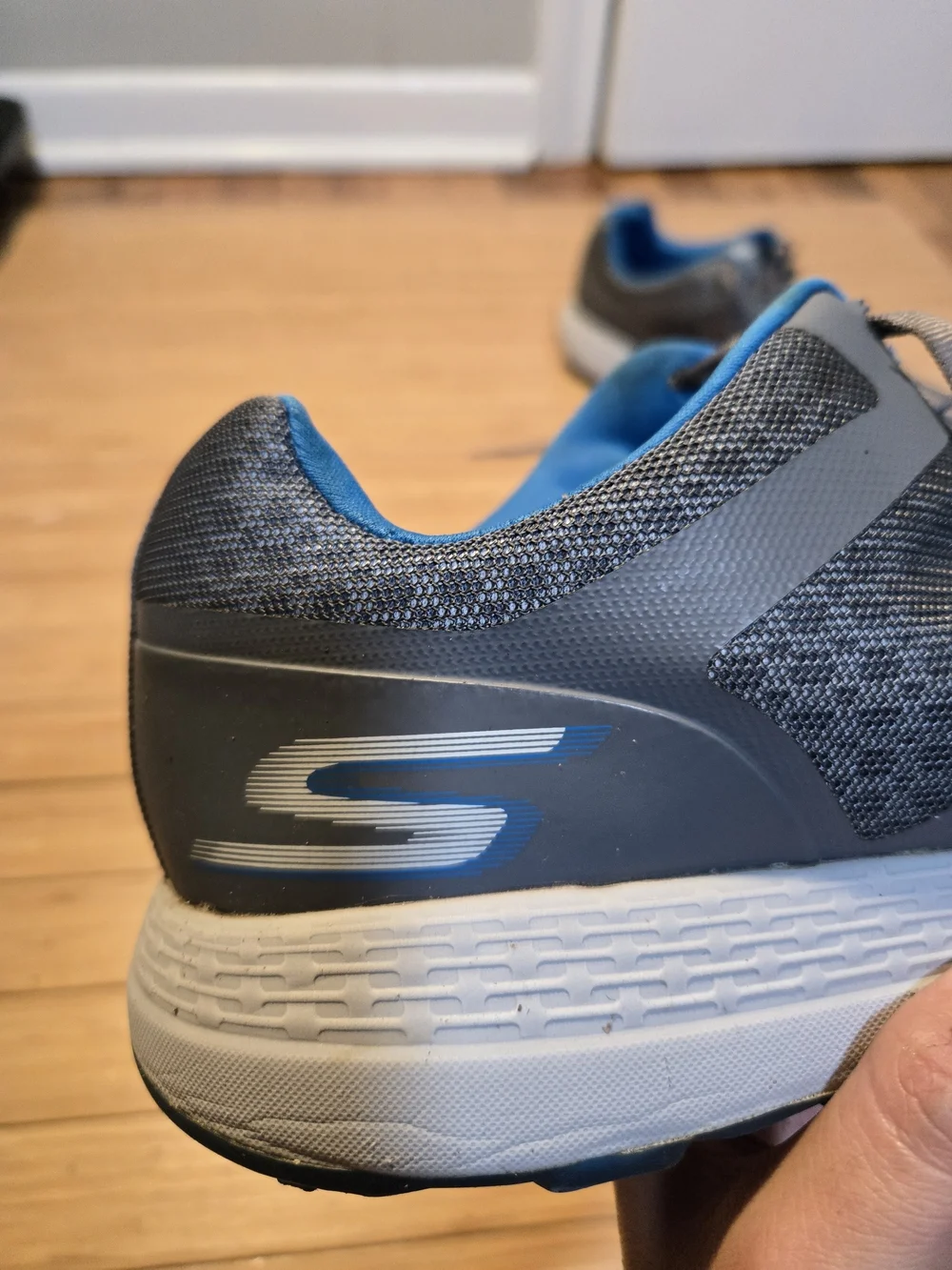 Skechers Men's Gray Sneakers with Blue Liners